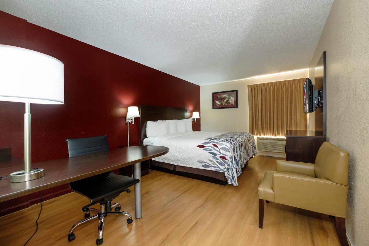 Red Roof Inn Hillsville Εξωτερικό φωτογραφία